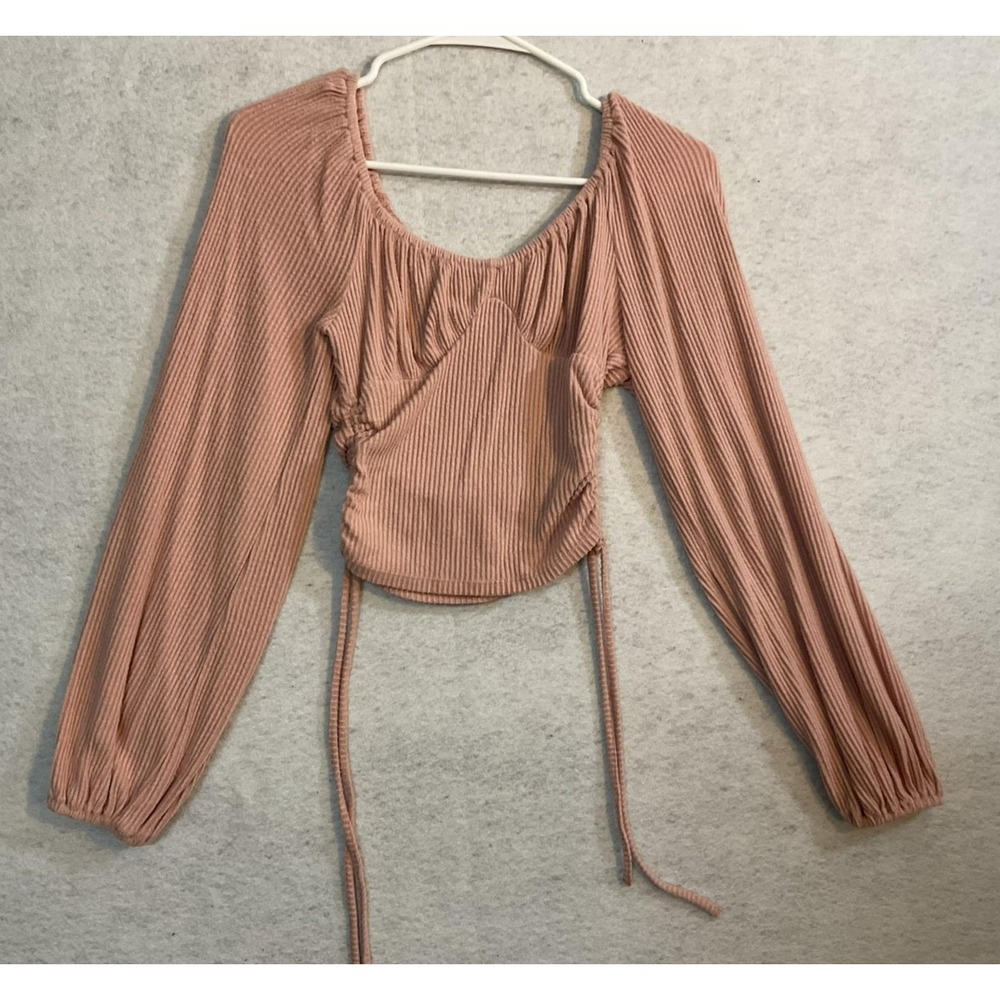Love Tree Shirt Womens Medium Pink Ribbed Scoop Neck Long Sleeve Ruched Crop Top